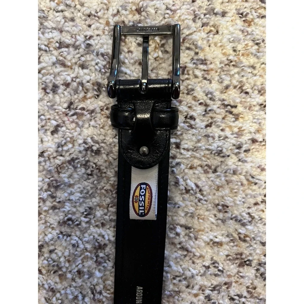 NWOT Fossil Mens‎ 32 80 Belt Black Leather Silver Buckle 1 1/4